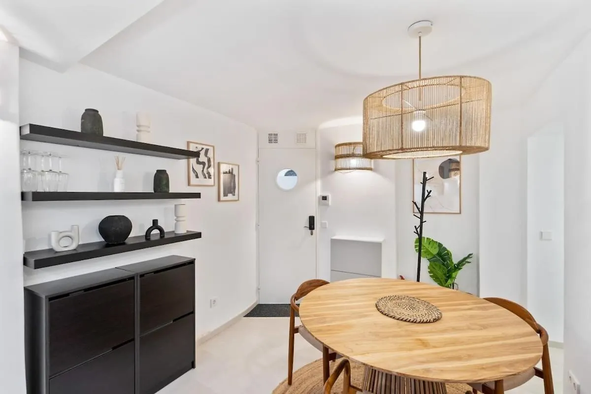 Elegant 1Br Retreat In Peaceful Grund Apartment Luxembourg