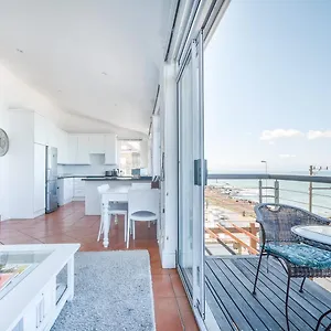 oceanfront-penthouse.hotels-capetown.com/